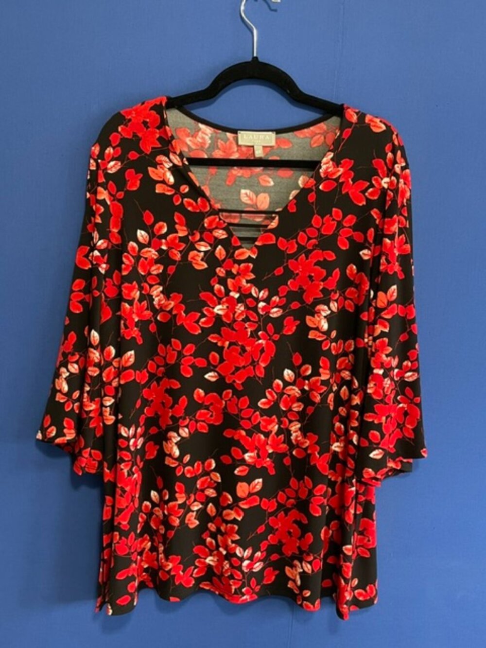 Laura Plus Red and Black Leaf Print Tunic - Size 2X